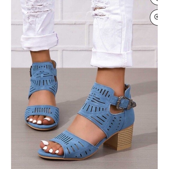 Blue Peep Shootie Open Toe Perforated Sandals Cutout Block Heels Sz 11.5 Sz (44) - Picture 1 of 3